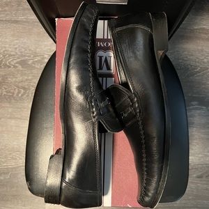 Bruno Magli Pittore loafers with metal buckle SZ 15 BLK